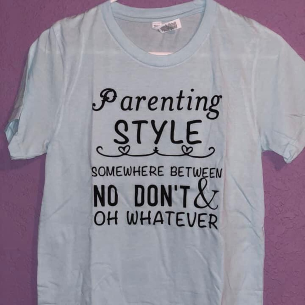 Women’s tee